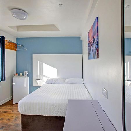 Oyo Aparthotel Hathern Extérieur photo