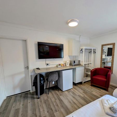 Oyo Aparthotel Hathern Extérieur photo
