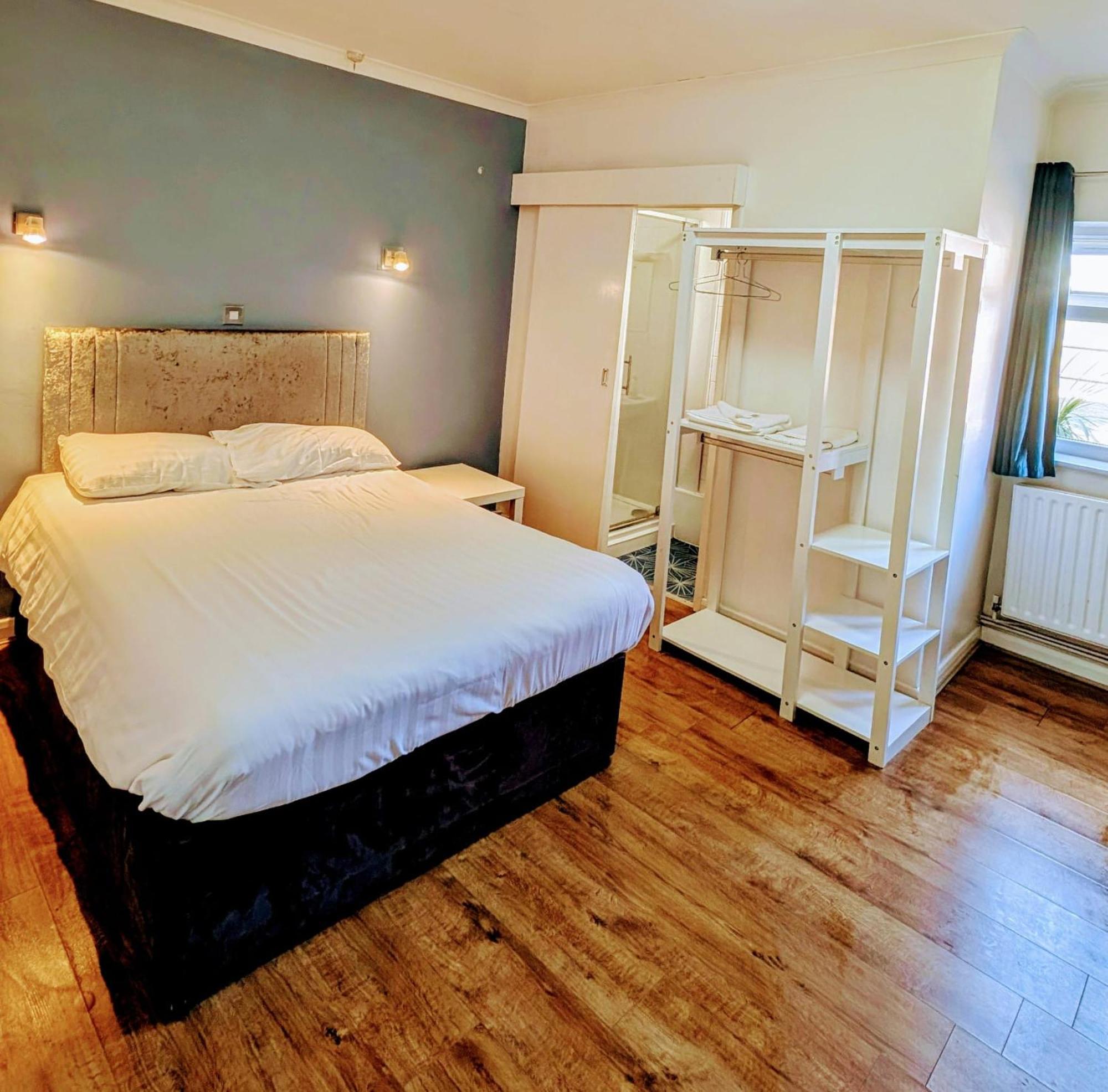Oyo Aparthotel Hathern Extérieur photo