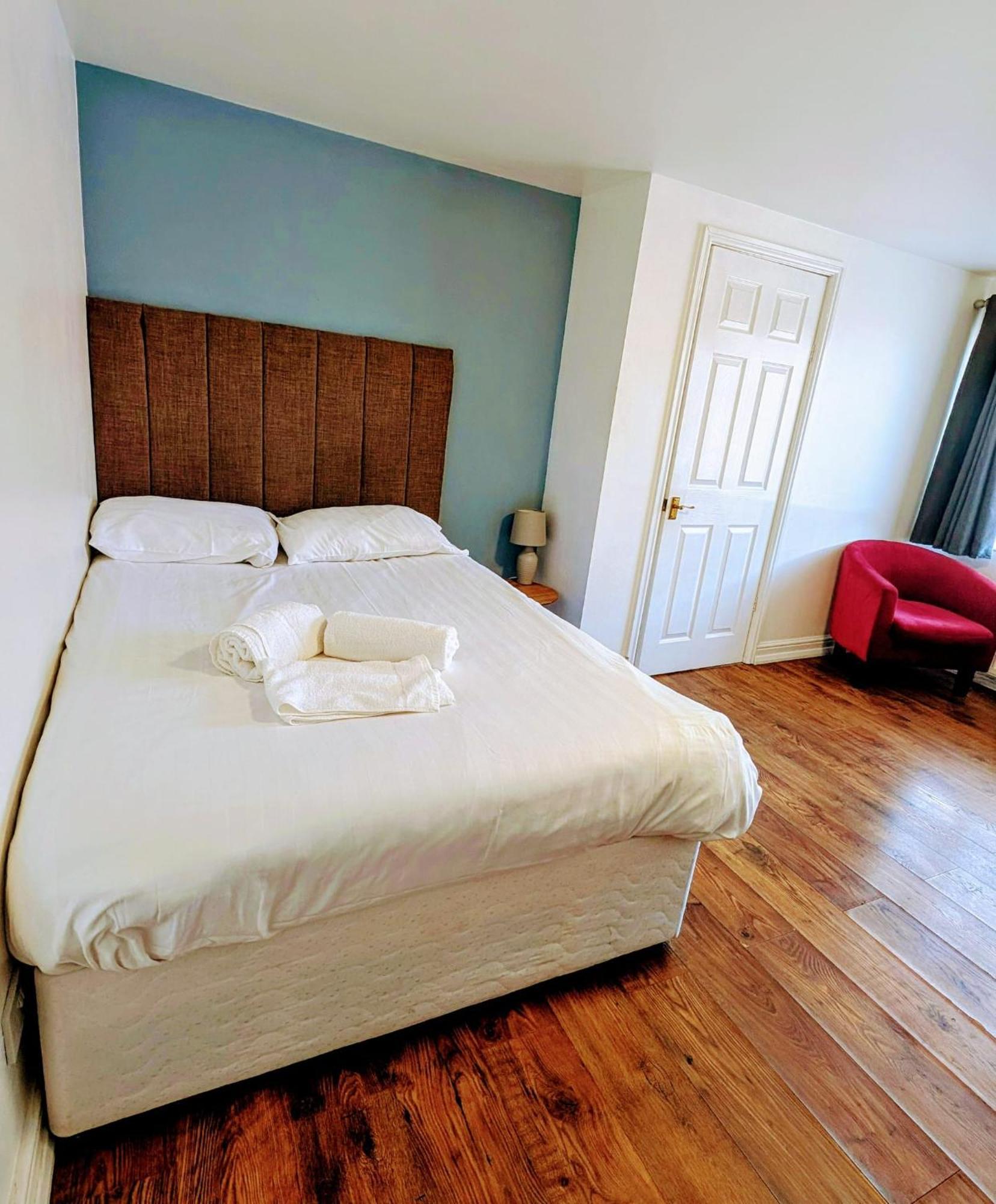 Oyo Aparthotel Hathern Extérieur photo